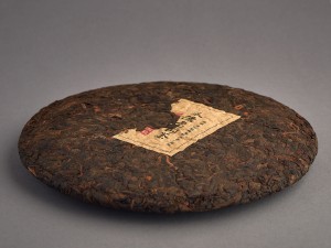 Шу пуэр "Юн Чжень Лао Шу", 2024 г., 357 г. купить в Минске, Шу пуэр (черный)