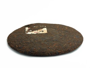 Шу пуэр "Грецкий орех из Мэнку", 357 г., 2011г., Шу пуэр (черный)