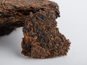 Шу пуэр "Дикий Сад" (Бан Чжан Шэн Тай Бин), 2012г., 357г., Шу пуэр (черный)