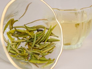 Цзюнь Шань Инь Чжень "ААА" (Серебряные Иглы с Горы Бессмертных), весна 2025 г. купить в Минске, Желтый чай