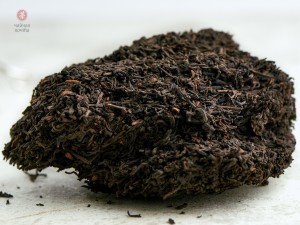 Лю Бао Хэй Ча, 2001г. "ААА" купить в Минске, Хэй Ча (черный чай)