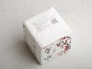 Шэн Пуэр "Шэн Шань" в форме куба, 2019 г., 400 г. (от господина Фэна), Шэн пуэр (зеленый)