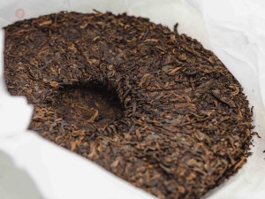 Шу пуэр "Чжень Кан Шу Ча" из Чжень Кан, Чайная Почта, 357 г., 2018г. купить в Минске, Шу пуэр (черный)