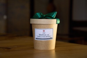 Аромасвеча "Чувственный сад", деревянный фитиль, соевый воск, 200 мл. купить в Минске, Ароматические свечи