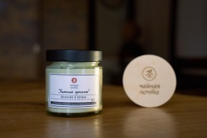 Аромасвеча "Зимний аромат", деревянный фитиль, соевый воск, 200 мл. купить в Минске, Ароматические свечи