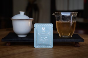 Шэн Пуэр из Линцана в плитке, серия "Чайные Марки", Чайная Почта, 7 г., 2025 г. купить в Минске, Шэн пуэр (зеленый)