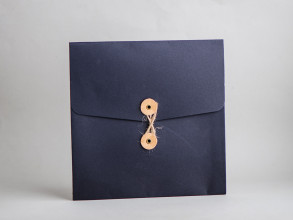 Подарочный конверт для блина (357г.) 22х22 см. купить в Минске, Шу пуэр (черный)