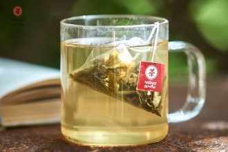 Жасминовый зеленый чай (Моли Пяо Сюэ Люй Ча), 15 штук по 2г. купить в Минске, Чай в пирамидках