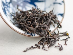 Чжи Лун Кан Дань Цун "ААА", (Куриный Загон или Аромат Домашнего Очага), Гуандунский