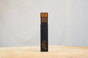 Китайское благовоние "Аромат груши гусиной", 35 шт. с подставкой, Китайские