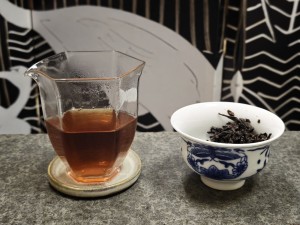 "Очень Черный Халат" от Чайной Почты (улун с шу пуэром), 100 г. купить в Минске, Улун