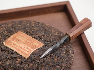 Доска для разделки Пуэра, груша, 21х21х4 см., Инструменты
