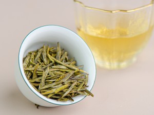 Мэн Дин Хуан Я "ААА" из заповедника (Желтые Почки из Мэн Дина), 2025 г. купить в Минске, Желтый чай