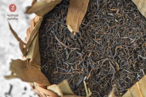 Люань Хэй Ча (Аньхойская Хэй Ча в корзинке), 1996 г. купить в Минске, Хэй Ча (черный чай)