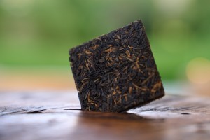 Цзинь Цзюнь Мэй (Золотые Брови), серия "Чайные Марки", Чайная Почта, 7 г., Красный чай